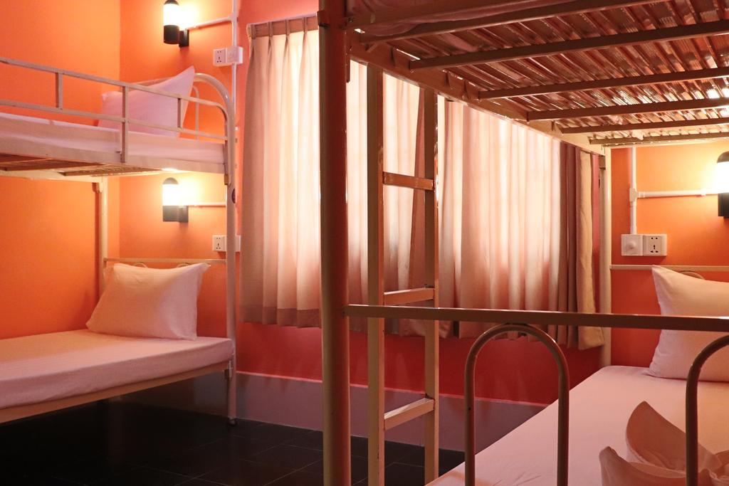 Angkor Pal Boutique Hotel Сіємреап Екстер'єр фото